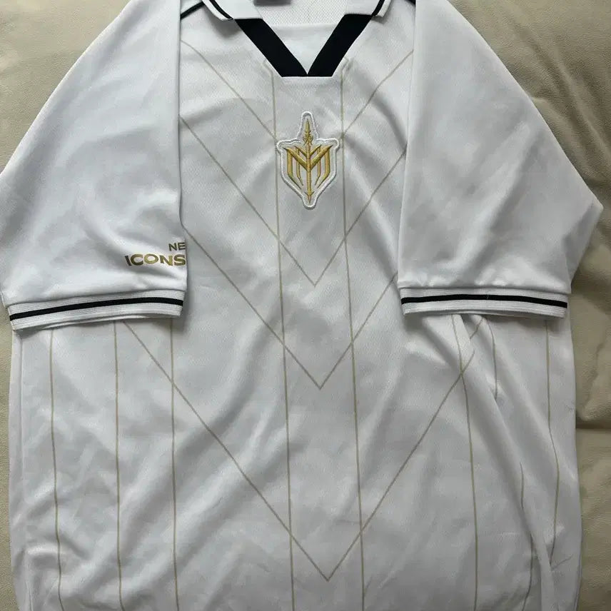 [BUNJANG] Icon Match Shield Pirlo Marking Jersey M (100-105) / 아이콘매치 쉴드 유니폼 피를로마킹 M (100)