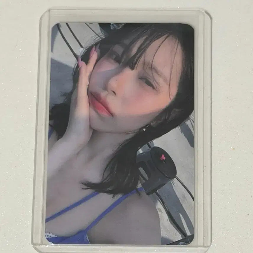 [BUNJANG] fromis_9 Vitamin ME Studio Photocard Jiheon / 프로미스나인 Vitamin ME 공방 포카 지헌