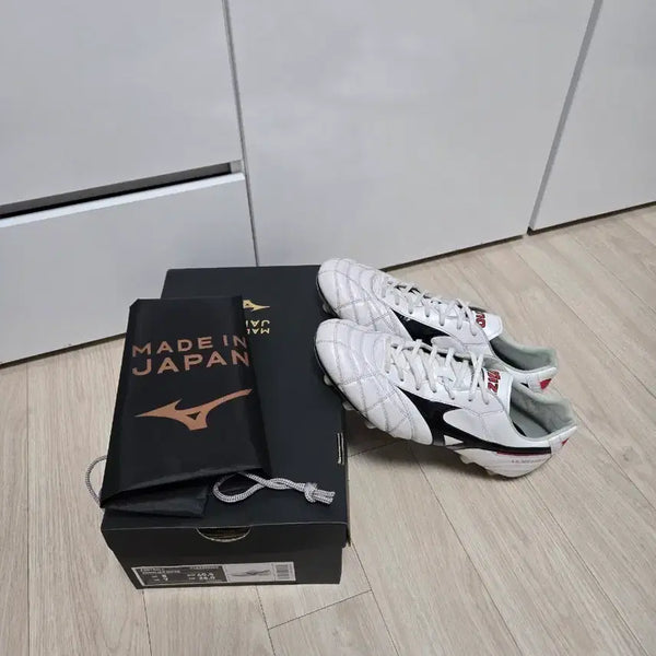 [BUNJANG] Mizuno Morelia 2 Japan FG Soccer Cleats / 축구화]미즈노 모렐리아 2 JAPAN 재팬스티치 260