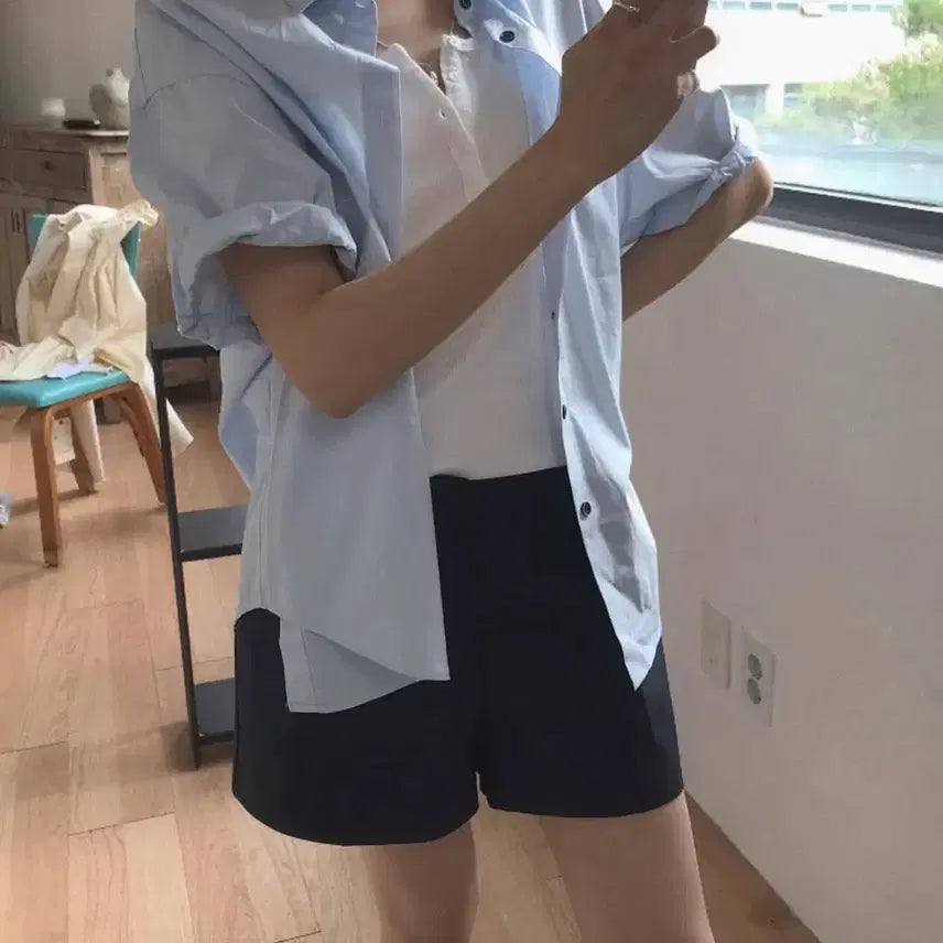[BUNJANG] Navy Cotton Shorts / 네이비 코튼 쇼츠 반바지 숏팬츠 (메이비베이비가내스라더바넷시엔느헤이그프롬비기닝코스cos자라유니클로위드아웃썸머)