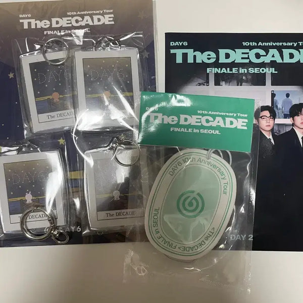 [BUNJANG] Day6 The Decade Encore Concert Mid-Con Entrance Gift + Fan Gift / 데이식스 더 데케이드 앙콘 중콘 입장기프트+팬기프트