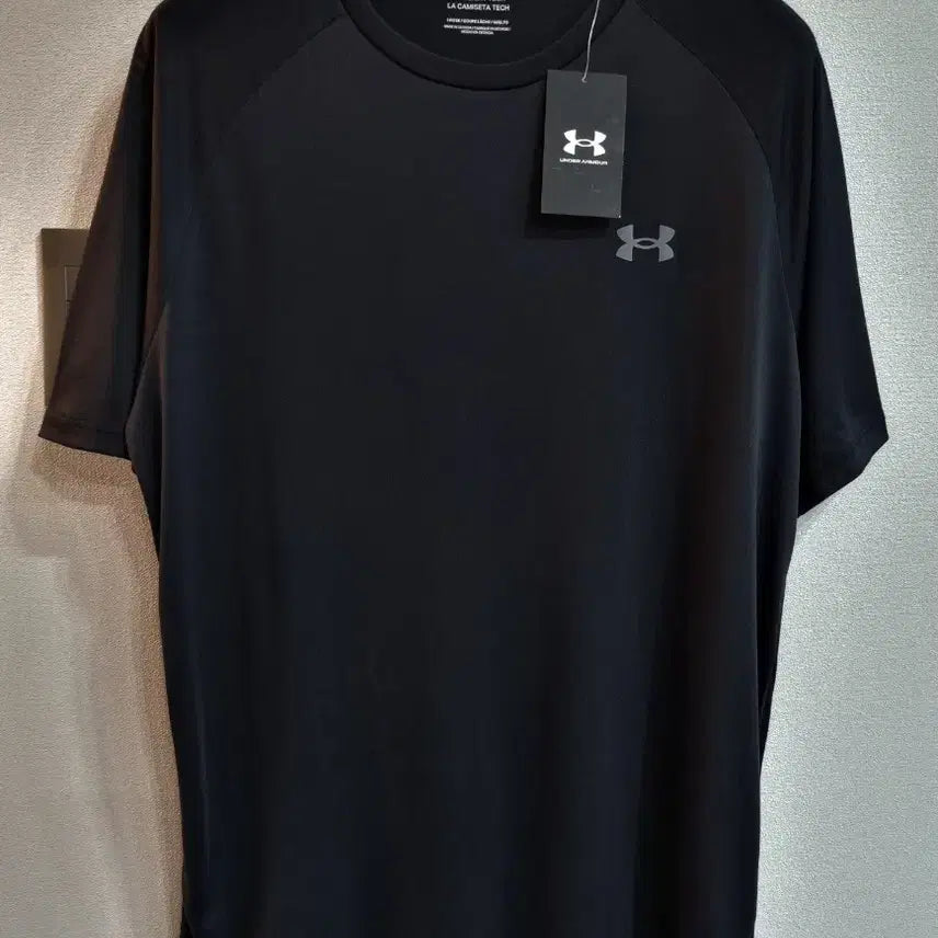 [BUNJANG] Under Armour Tech Short Sleeve T-Shirt Black / 100/ 언더아머 반팔 티셔츠 블랙