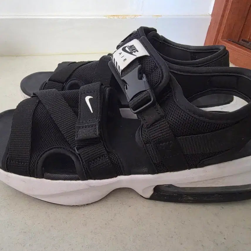 [BUNJANG] Nike Air Max Sandals Black Size 270 / 나이키 에어 맥스 샌들 블랙 사이즈270