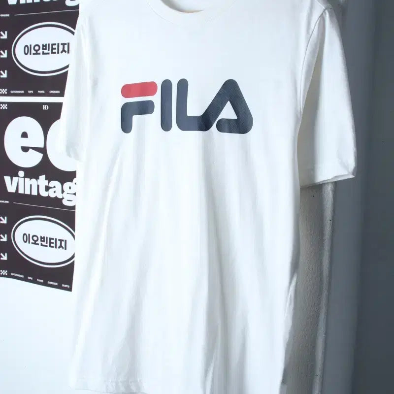 [BUNJANG] Fila Big Logo T-shirt White Old School / (L) 휠라 반팔 티셔츠 빅로고 화이트 올드스쿨-H35875