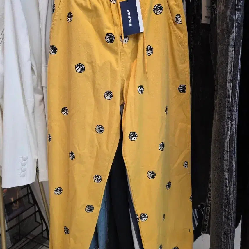 [BUNJANG] WKNDRS Dice Pattern Yellow Cotton Pants L / WKNDRS 주사위 패턴 옐로우 팬츠L
