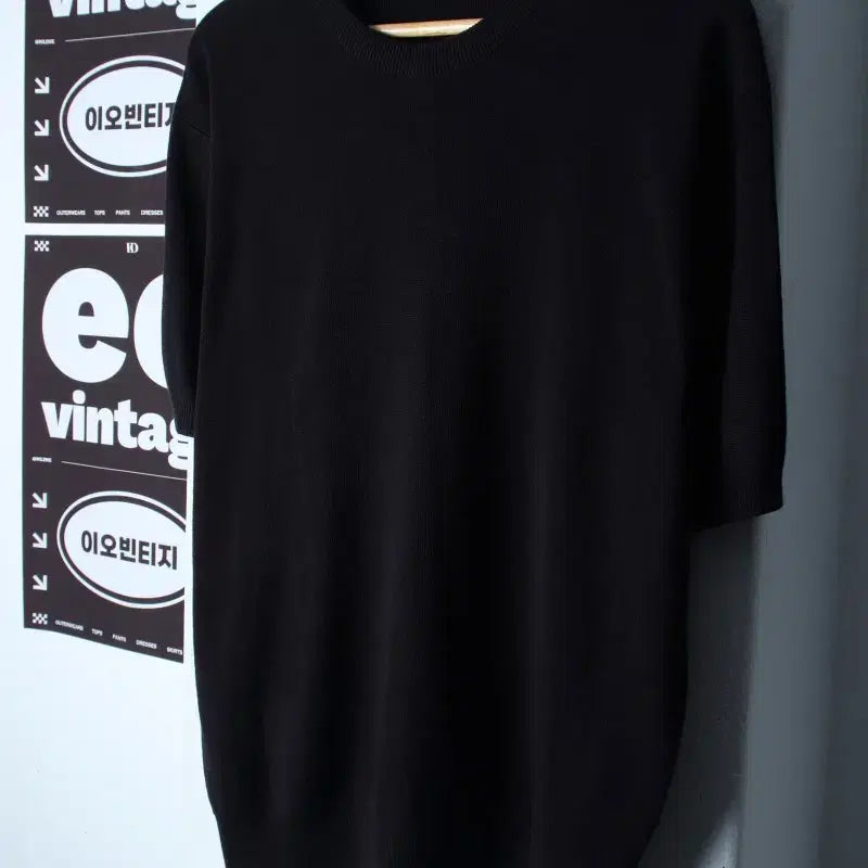 [BUNJANG] KIMUUR Plain Black T-Shirt Knit (L-XL) / (L-XL) 키뮤어 반팔 티셔츠 니트 무지 블랙 놈코어-H35880