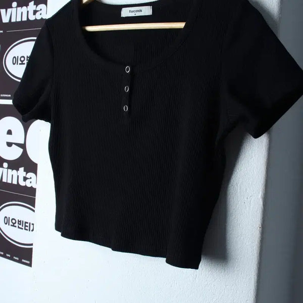 [BUNJANG] 8 Seconds Black Henry Neck Cropped T-Shirt / W(M) 에잇세컨즈 반팔 티셔츠 헨리넥 크롭 블랙 놈코어-H35887