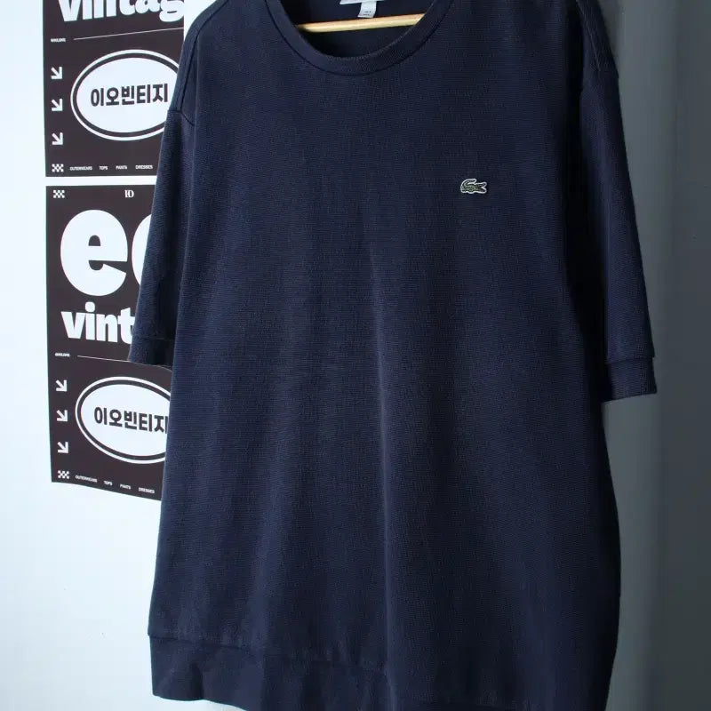 [BUNJANG] Lacoste Short Sleeve T-Shirt Small Logo Navy Aging / (L-XL) 라코스테 반팔 티셔츠 스몰로고 네이비 에이징-H35891