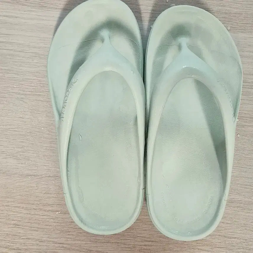 [BUNJANG] Discovery Casual Slides Sandals / 디스커버리 쪼리 240