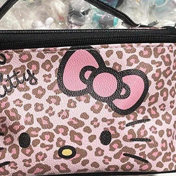 [BUNJANG] Hello Kitty Leopard Print Travel Pouch / Cosmetic Bag / 헬로키티 호피 여행용 파우치/화장품파우치