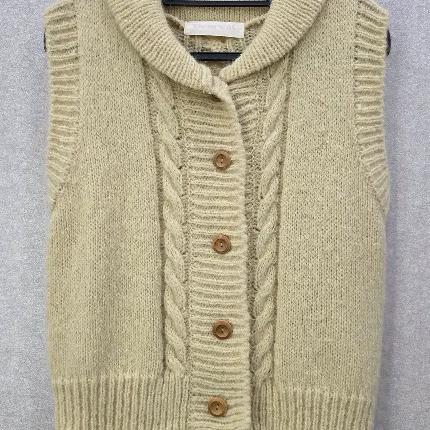 [BUNJANG] DEAREST Cable Knit Vest / 디어레스트 케이블 니트 베스트 DEAREST