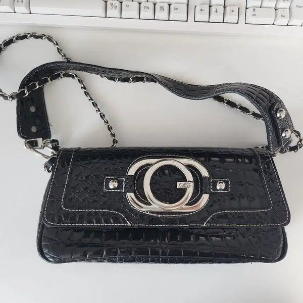 [BUNJANG] Guess Crocodile Pattern Mini Shoulder Bag Black / 게스 크로커다일 패턴 미니숄더백 블랙