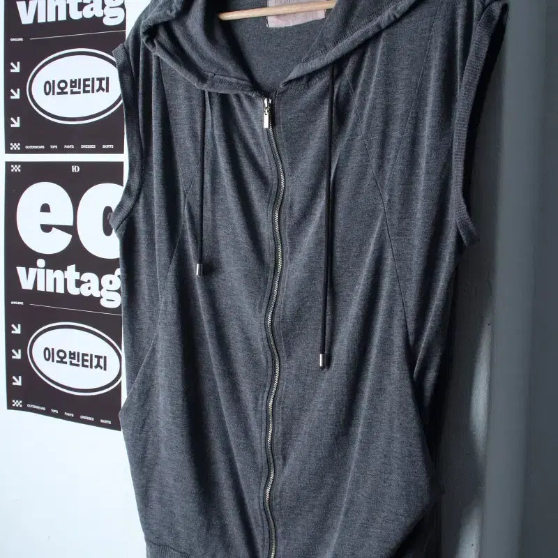 [BUNJANG] W(F) Zucar Zucar T-shirt Hoodie Sleeveless Y2K Grey / W(F) 주카 쥬카 반팔 티셔츠 후드 민소매 Y2K 그레이-H35963