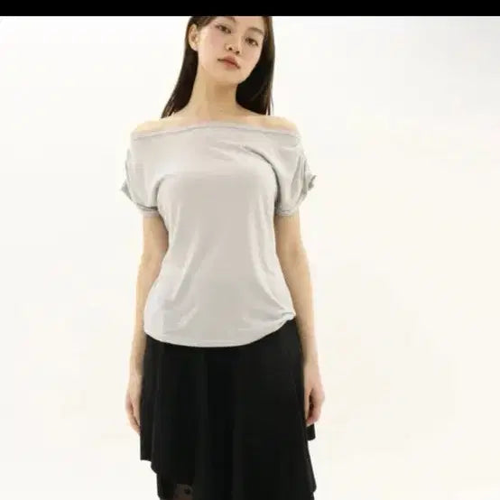 [BUNJANG] Off-Shoulder Shirring Top / 오프숄더 셔링티