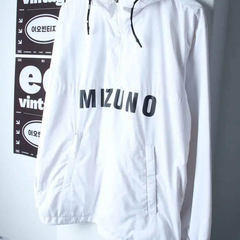 [BUNJANG] Mizuno Zip-Up Windbreaker Jumper Jacket Big Logo Anorak / (M-L) 미즈노 집업 바람막이 점퍼자켓 빅로고 아노락-H35974