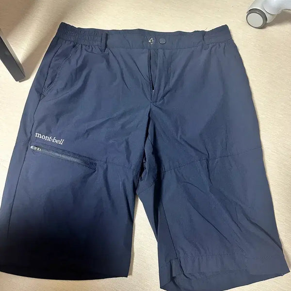 [BUNJANG] Montbell Men's Navy Shorts (34) / 몽벨 반바지 (34)