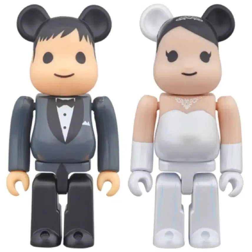 [BUNJANG] Bearbrick Greeting Marriage Plus Wedding 100% / 베어브릭 그리팅 메리지 플러스 베어브릭 웨딩 100%