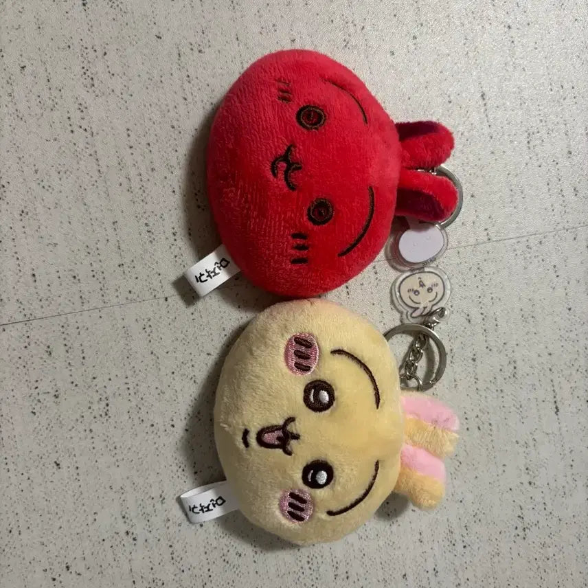 [BUNJANG] Monzagi Mirror Keyring (Usagi, Red Usagi) / 먼작귀 거울 키링(우사기, 빨강 우사기)
