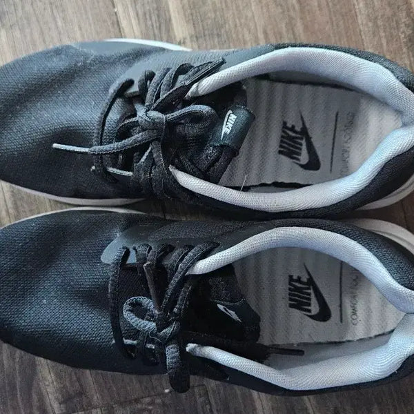 [BUNJANG] Nike Black Sneakers / 나이키 운동화 블랙
