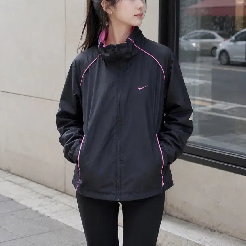 [BUNJANG] Nike Zip-Up Windbreaker Black & Pink Color Block / 최상퀄)나이키 집업 블랙 핑크 배색