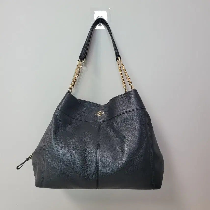 [BUNJANG] Coach Genuine Leather Shoulder Bag Black Gold Chain / 코치 올가죽 숄더백 검정색 금장 체인