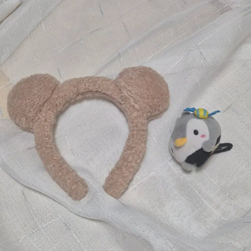[BUNJANG] Lotte World Bear Headband / 롯데월드 머리띠 곰돌이 놀이공원