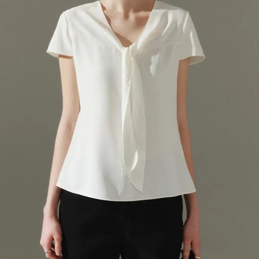 [BUNJANG] S.R. Collection Tie Blouse (M) / 시에 로네 타이 블라우스(M)