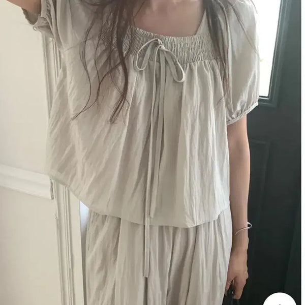 [BUNJANG] Square Neck Shirring Frill Blouse Pants Set / 스퀘어넥 셔링 프릴 블라우스 팬츠 셋업
