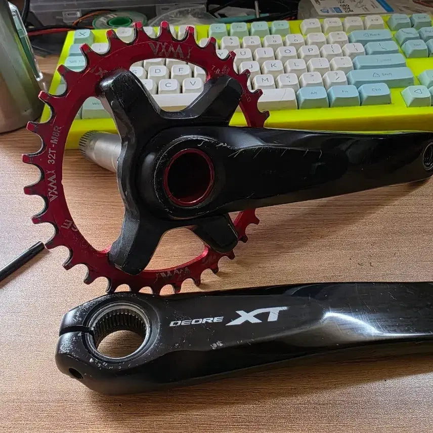 [BUNJANG] Shimano Deore XT Crankset with 32T Chainring / 시마노 데오레 XT 크랭크셋