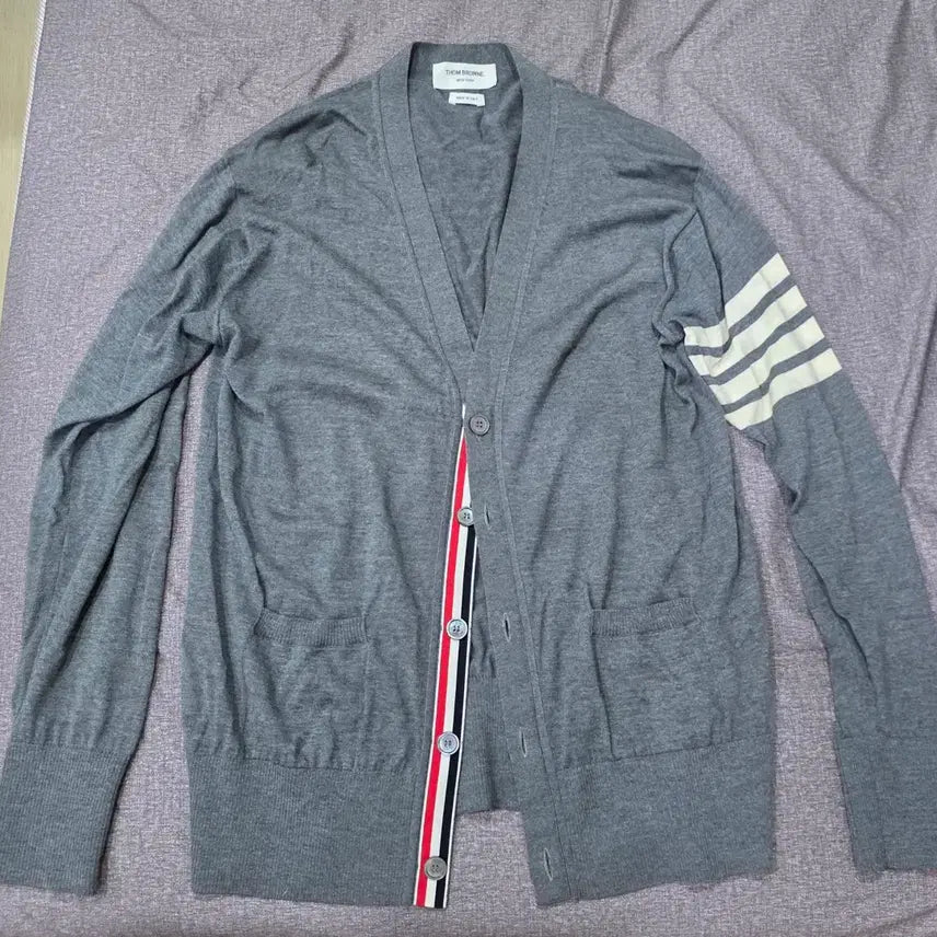 [BUNJANG] Thom Browne Authentic 4-Bar Wool Cardigan Size 4 / 톰브라운 정품 4바 울 가디건 4사이즈