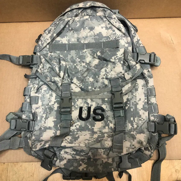 [BUNJANG] US Army MOLLE II ACU Digital Camouflage 35L Assault Pack by BAE Systems / 하루세일상품 11. [미군정품/코팅완벽] 오리지널 미육군 MOLLE II ACU 어썰트 팩 35L (A+ 상태)139