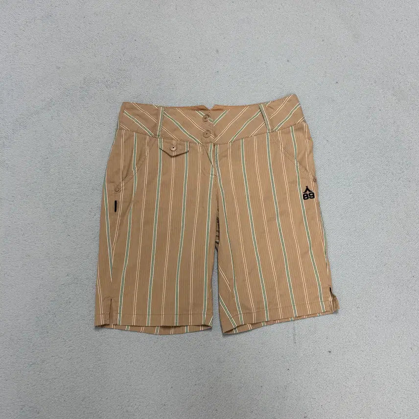 [BUNJANG] PARIGATES Women's Golf Shorts / 파리게이츠 여성 골프 반바지(28)