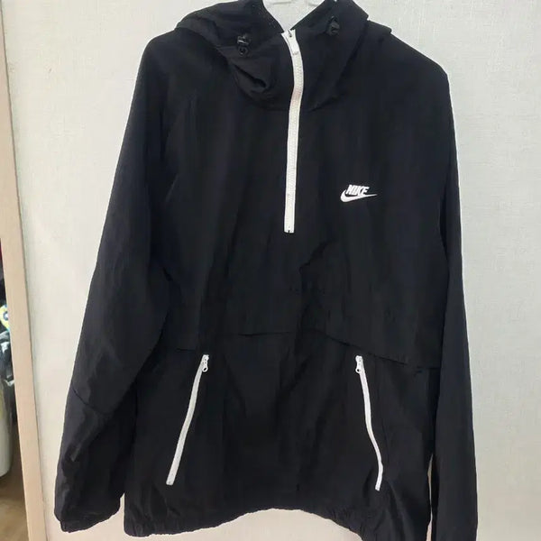 [BUNJANG] Nike Hooded Windbreaker Jacket Black / 나이키 후드 바람막이 검정