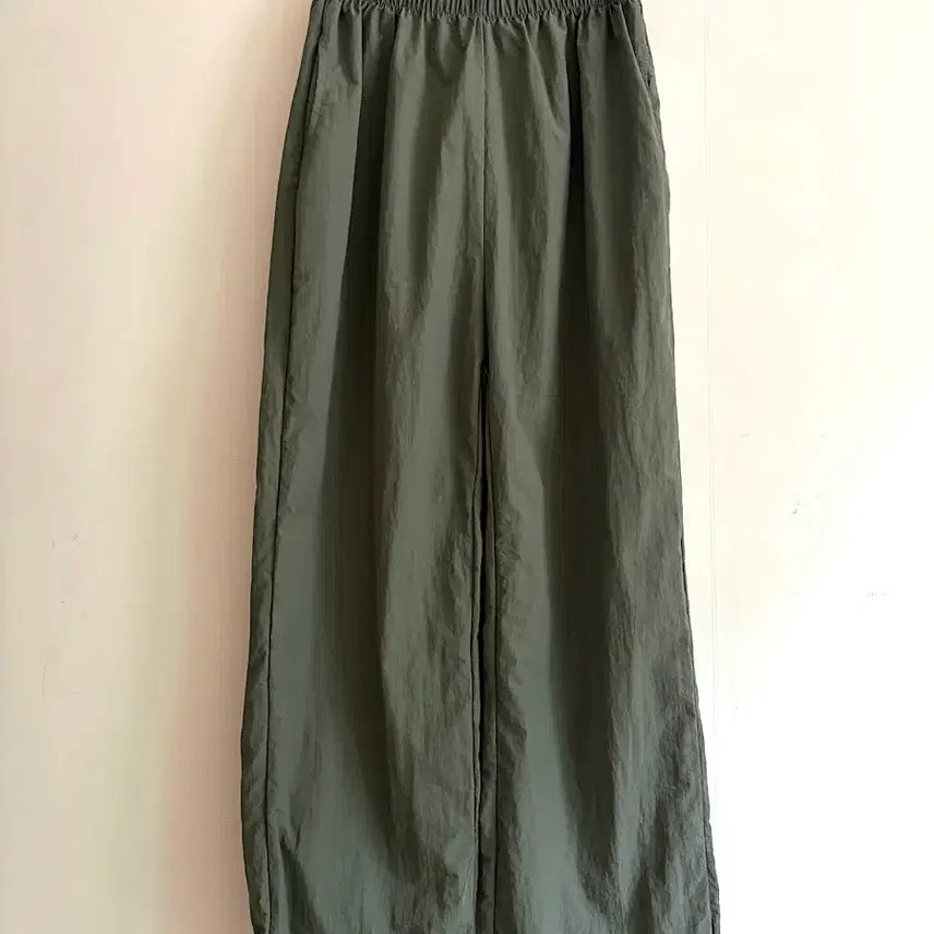 [BUNJANG] Khaki Relaxed Fit Wide Pants / 카키 바스락 와이드 팬츠