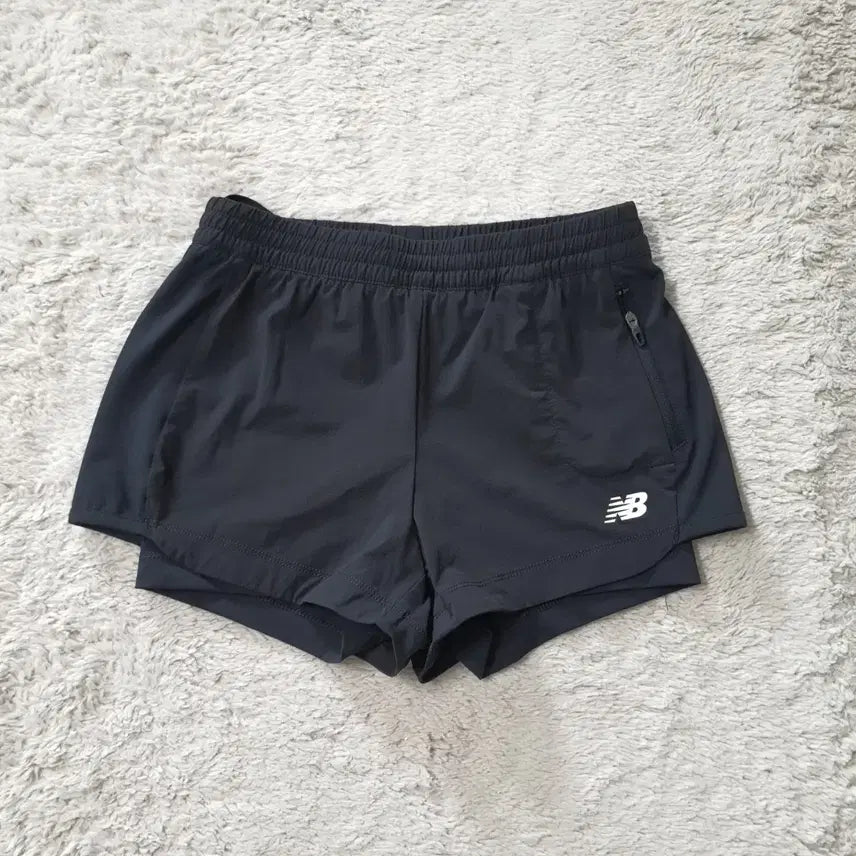 [BUNJANG] New Balance 2-in-1 Shorts / 뉴발란스 투인원 반바지 S  (703