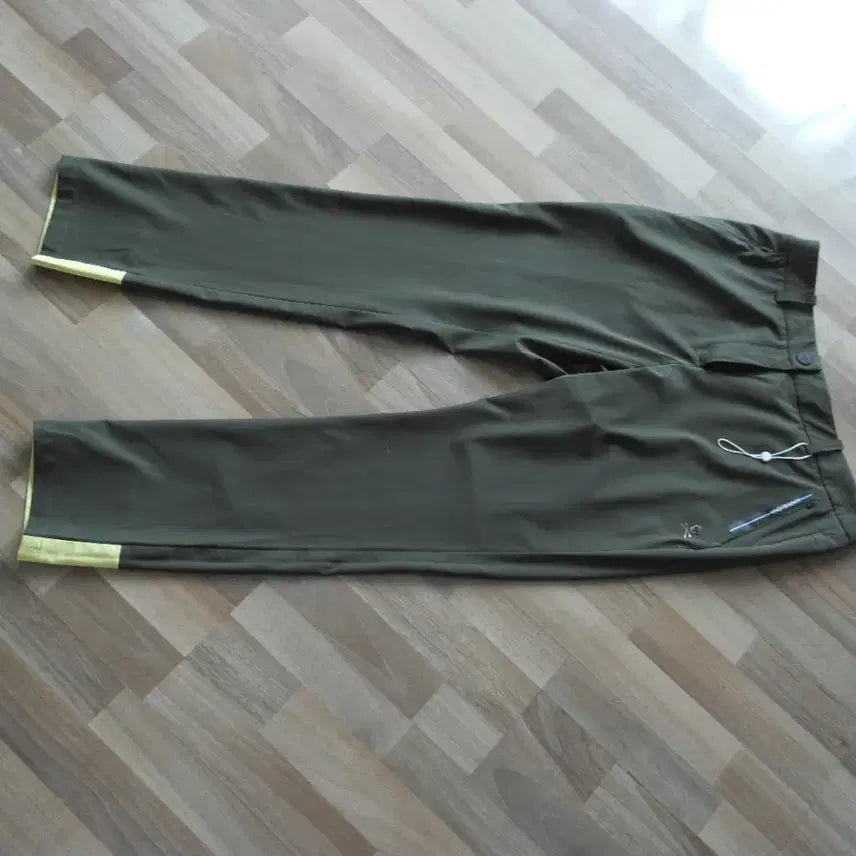 [BUNJANG] Mark &ロナ Golf Summer Pants (Size 66-77, New) / 명품 마크앤로나 골프여름바지/66~77사이즈/새제품