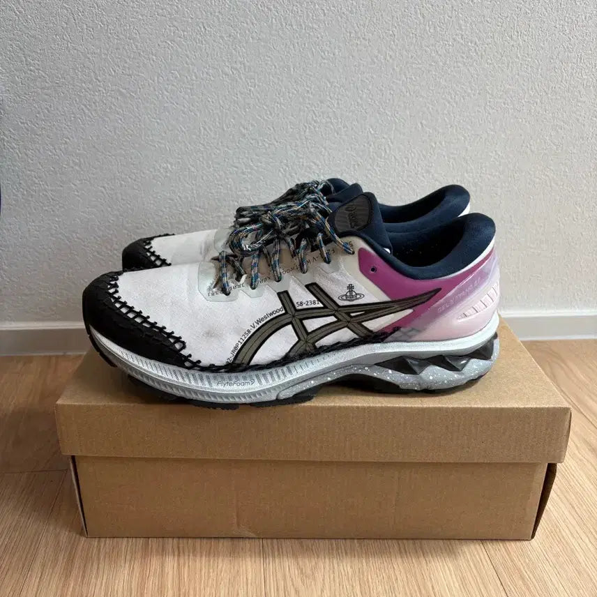 [BUNJANG] Asics x Vivienne Westwood Gel-Kayano 27 Sneakers / [270] 아식스x비비안웨스트우드 젤카야노 27