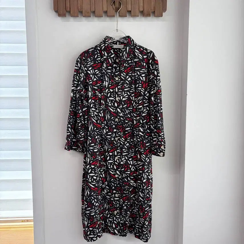 [BUNJANG] Saint John Logo Button Dress / 세인트존 로고 버튼 원피스