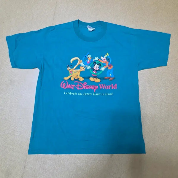[BUNJANG] Walt Disney World Millennium Celebration T-Shirt / 월트 디즈니 월드 밀레니엄 기념 빈티지 반팔티 M