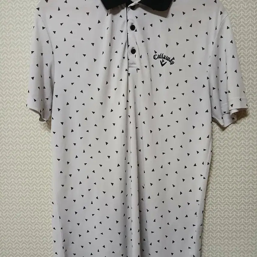 [BUNJANG] Callaway Men's Golf Short Sleeve Polo Shirt - White Triangle Pattern / 캘러웨이 기능성 카라반팔 남성 100