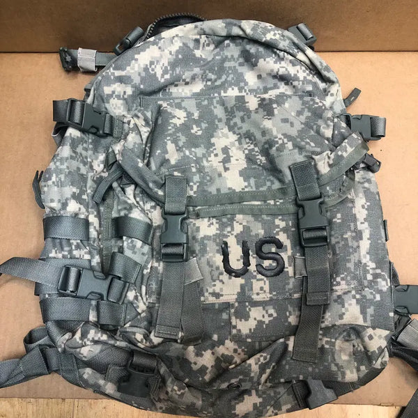 [BUNJANG] US Army MOLLE II ACU Digital Camo 35L Assault Pack (New Condition) / 하루세일상품 13. [미군정품/새상품급] 오리지널 미육군 MOLLE II ACU 어썰트 팩 35L (최상급 민트급)179