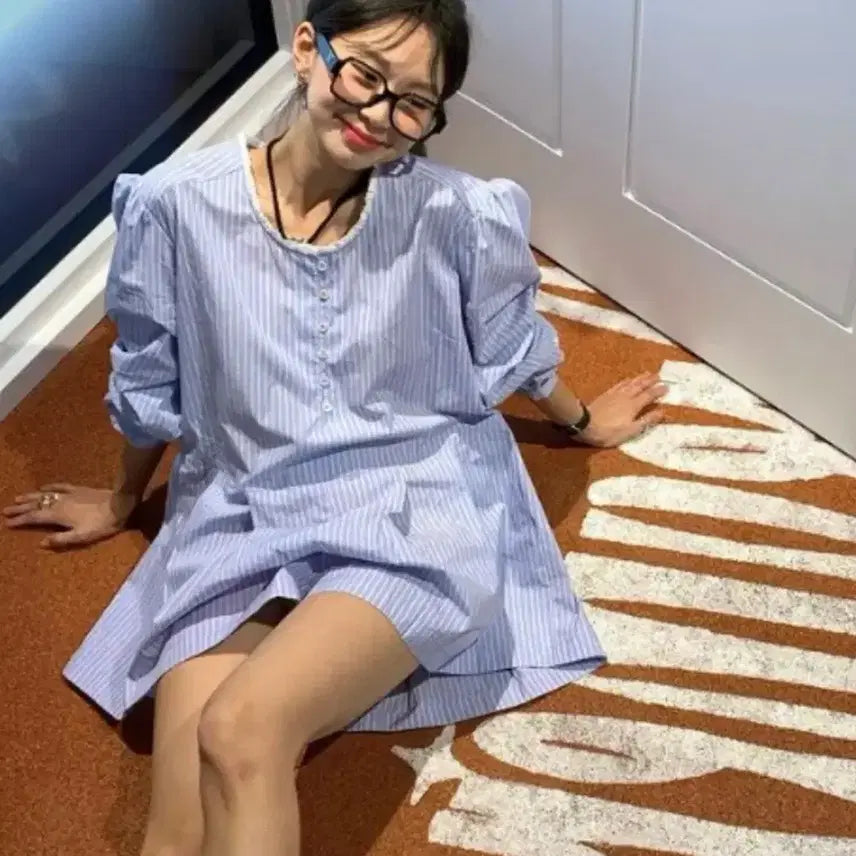 [BUNJANG] Overdue Flare Stripe Lace Jumpsuit Dress / 오버듀플레어 스트라이프 레이스 점프수트 원피스 (피버님,전수린님 착용)