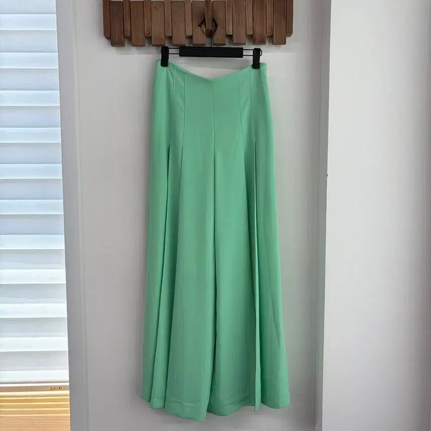 [BUNJANG] Buruhaha Summer Pleats Wide Slacks / 부루하하 썸머 플리츠 와이드 슬랙스