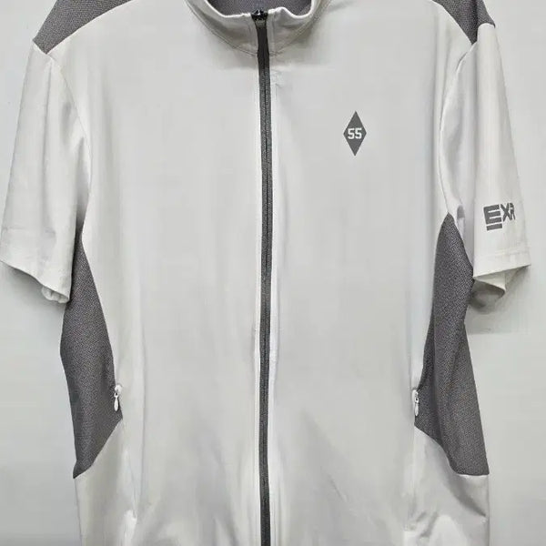 [BUNJANG] EXR White Short Sleeve Zip-Up 105 / EXR 반팔 집업 화이트105