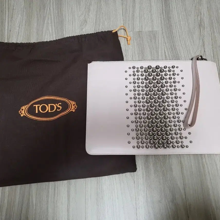 [BUNJANG] Tod's Leather Clutch Bag / 토즈 tods 클러치백 정품 프라다 버버리 펜디 발렌시아가 발렌티노