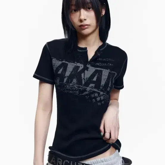 [BUNJANG] Arkham Tread Henry Neck T-Shirt Black / 아캄 Tread henry neck 티셔츠