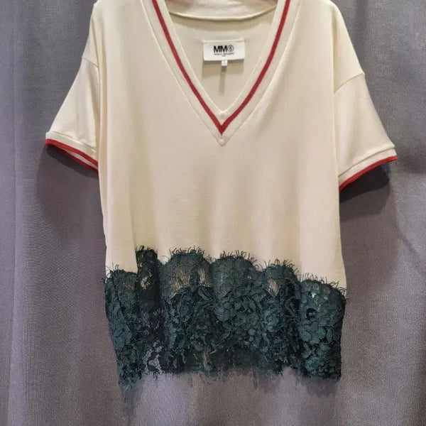 [BUNJANG] Maison Margiela V-Neck Lace Short Sleeve T-Shirt (Retail/M) / 메종마르지엘라 V넥 레이스 반팔(매장판/M)