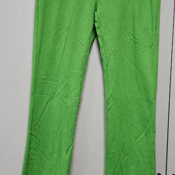 [BUNJANG] Green Training Pants / 그린색 트레이닝 바지