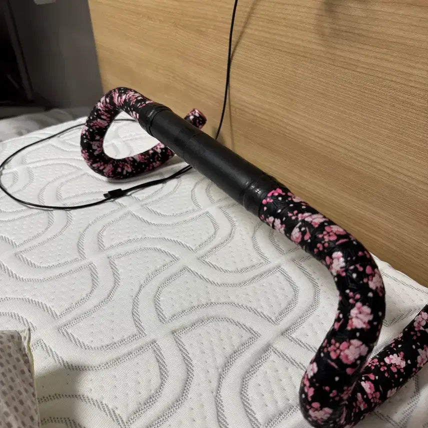 [BUNJANG] Rider's Way Sakura Handlebar Bar Tape / 라이더스웨이 핸들바 수파카즈 사쿠라 찐 바테잎 팔아요