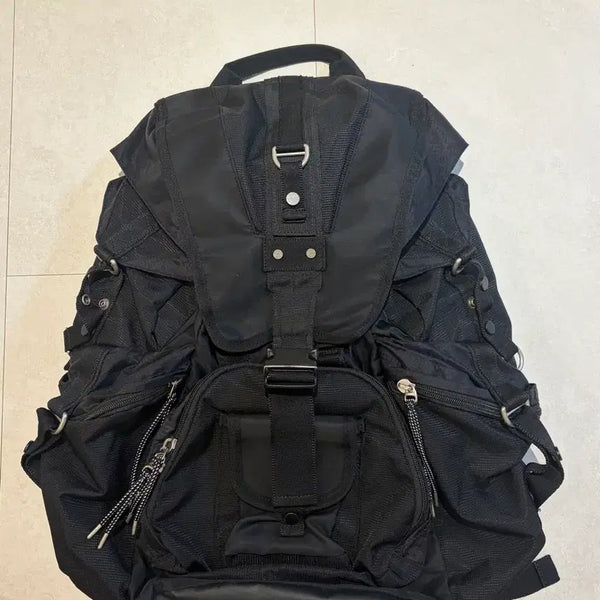 [BUNJANG] Andersson Bell Technical Berlin Backpack / 앤더슨벨 테크니컬 베를린 백팩